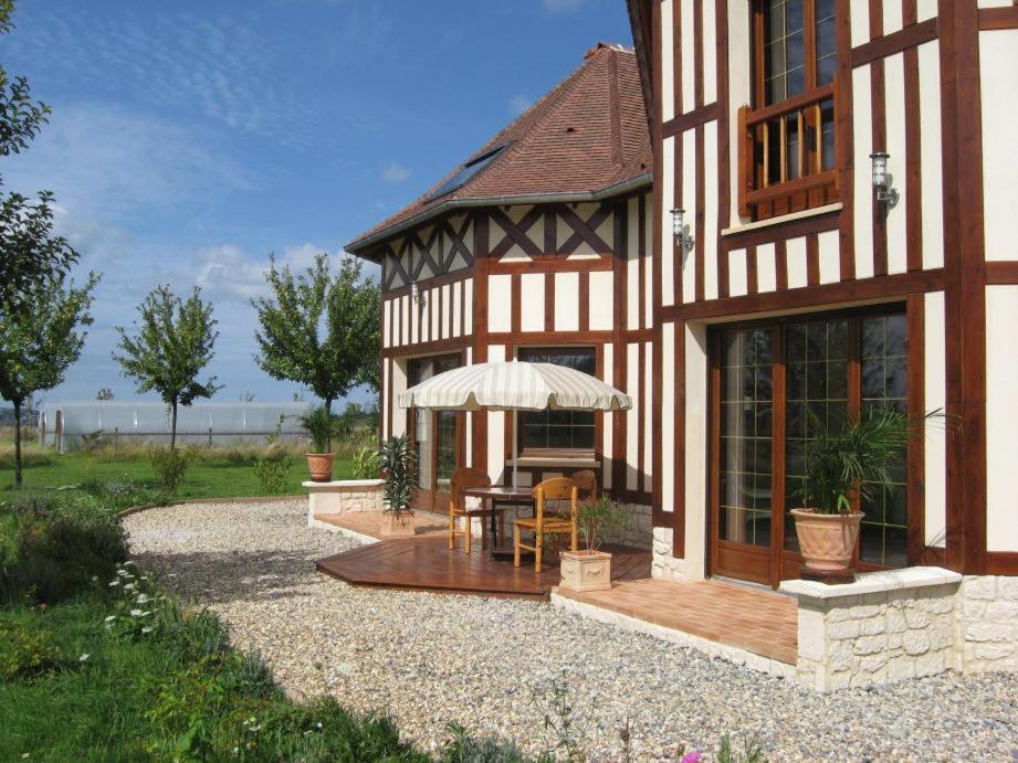 Le Mont D'Auge Bed and Breakfast Canapville  Exterior foto