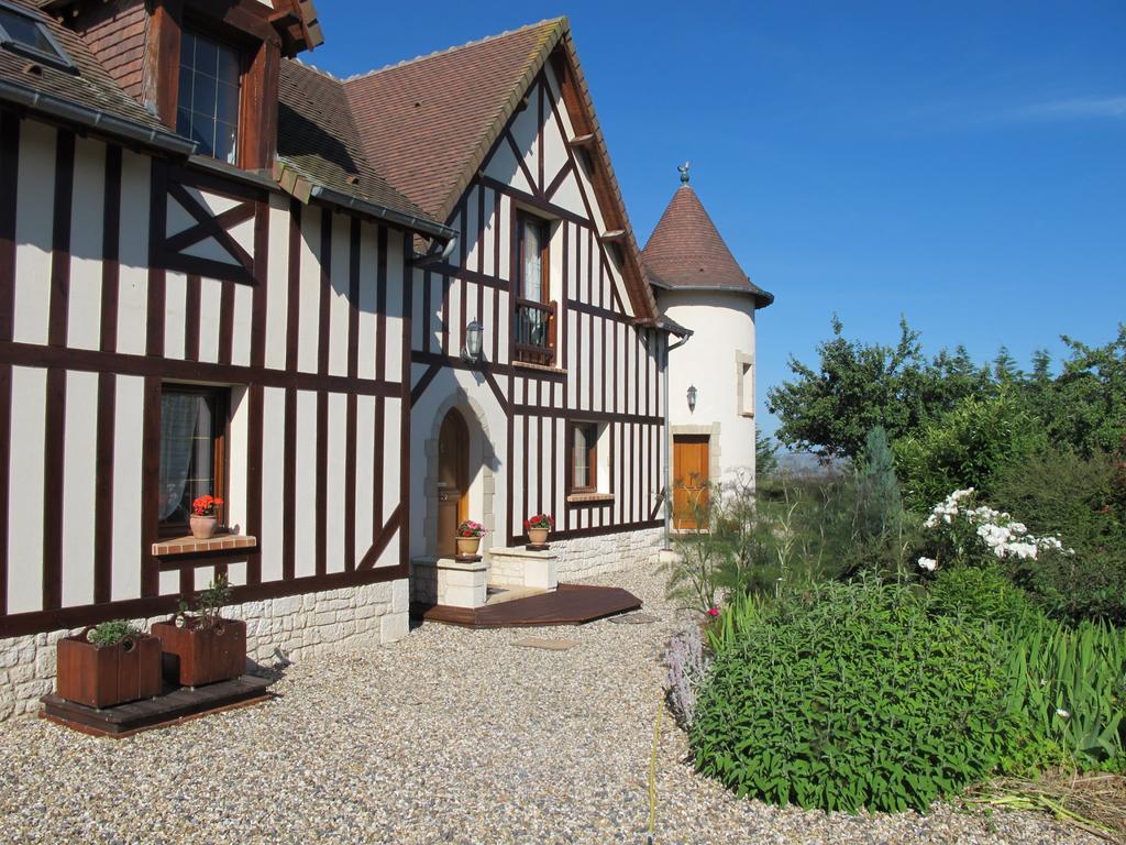 Le Mont D'Auge Bed and Breakfast Canapville  Exterior foto