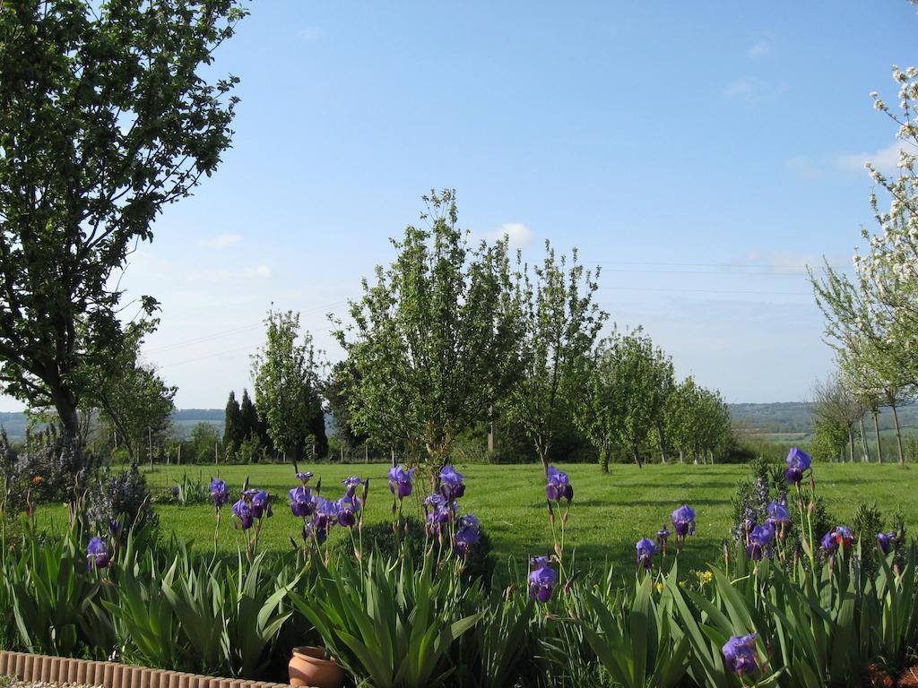 Le Mont D'Auge Bed and Breakfast Canapville  Exterior foto